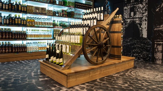 GALERIE INTERIERY_AELIA LETIŠTĚ PRAHA (2).jpg